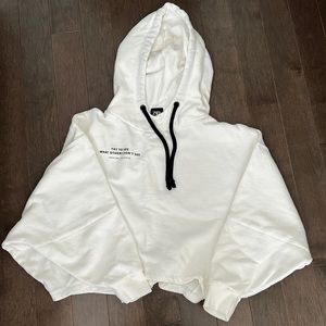 Cropped Zara sweatshirt